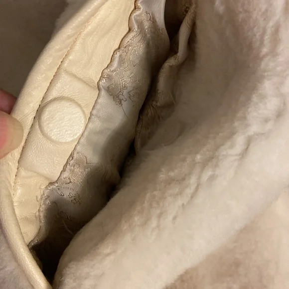 Lamb coat - Picture 7 of 13